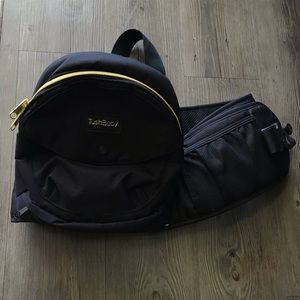 Like new Tushbaby Carrier